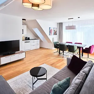  Appartement Myfavorit - Spacious Next To Puplic Transport U1 Direct Connection To Citycenter Autriche